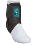 ANKLE BRACE EVO QUATRO - NO HINGE. - *** DISCONTINUED. ALL SALES FINAL. ***